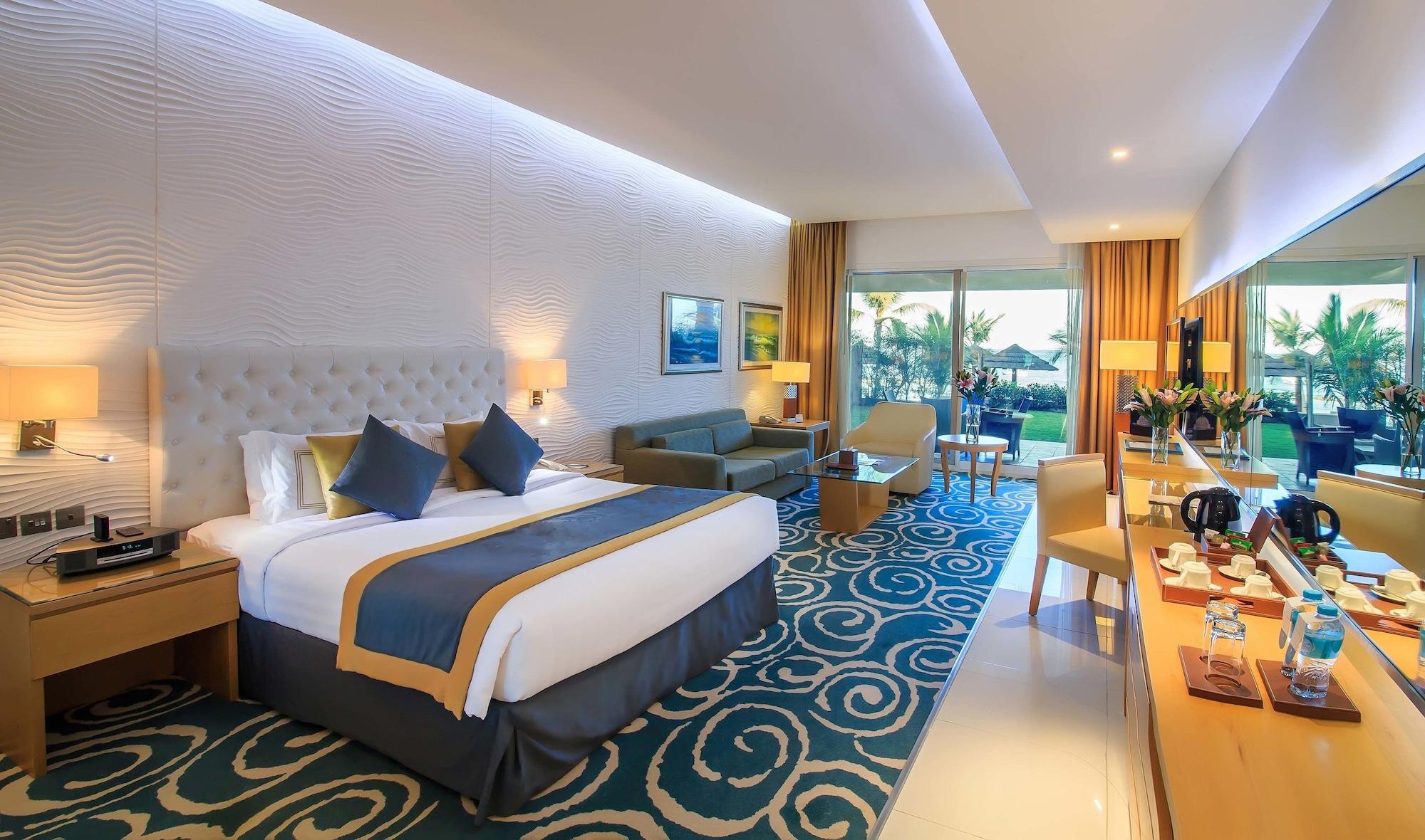 Oceanic Khorfakkan Resort & Spa Khor Fakkan Exterior photo