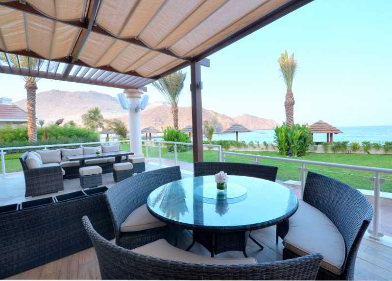 Oceanic Khorfakkan Resort & Spa Khor Fakkan Exterior photo
