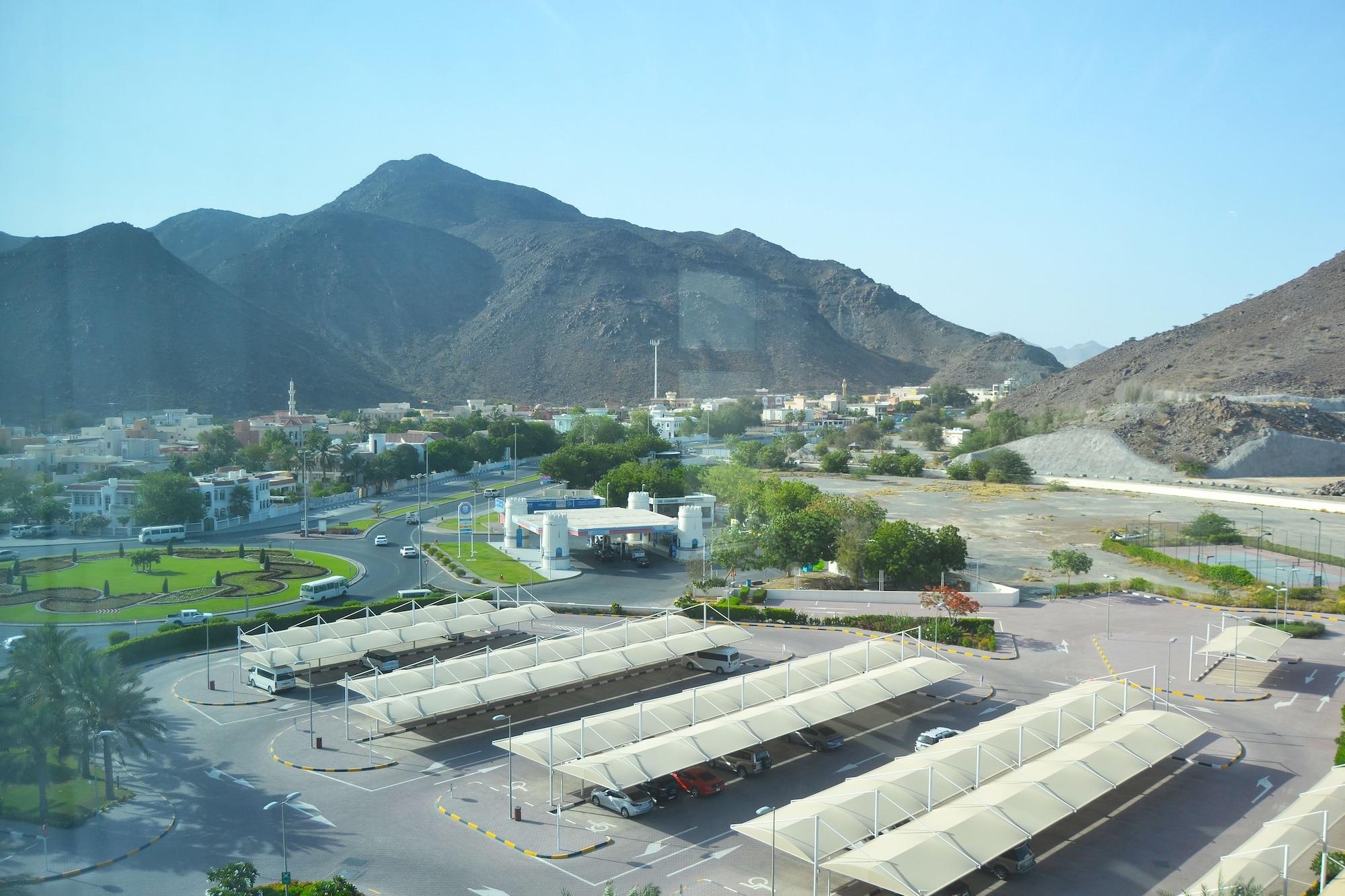 Oceanic Khorfakkan Resort & Spa Khor Fakkan Exterior photo