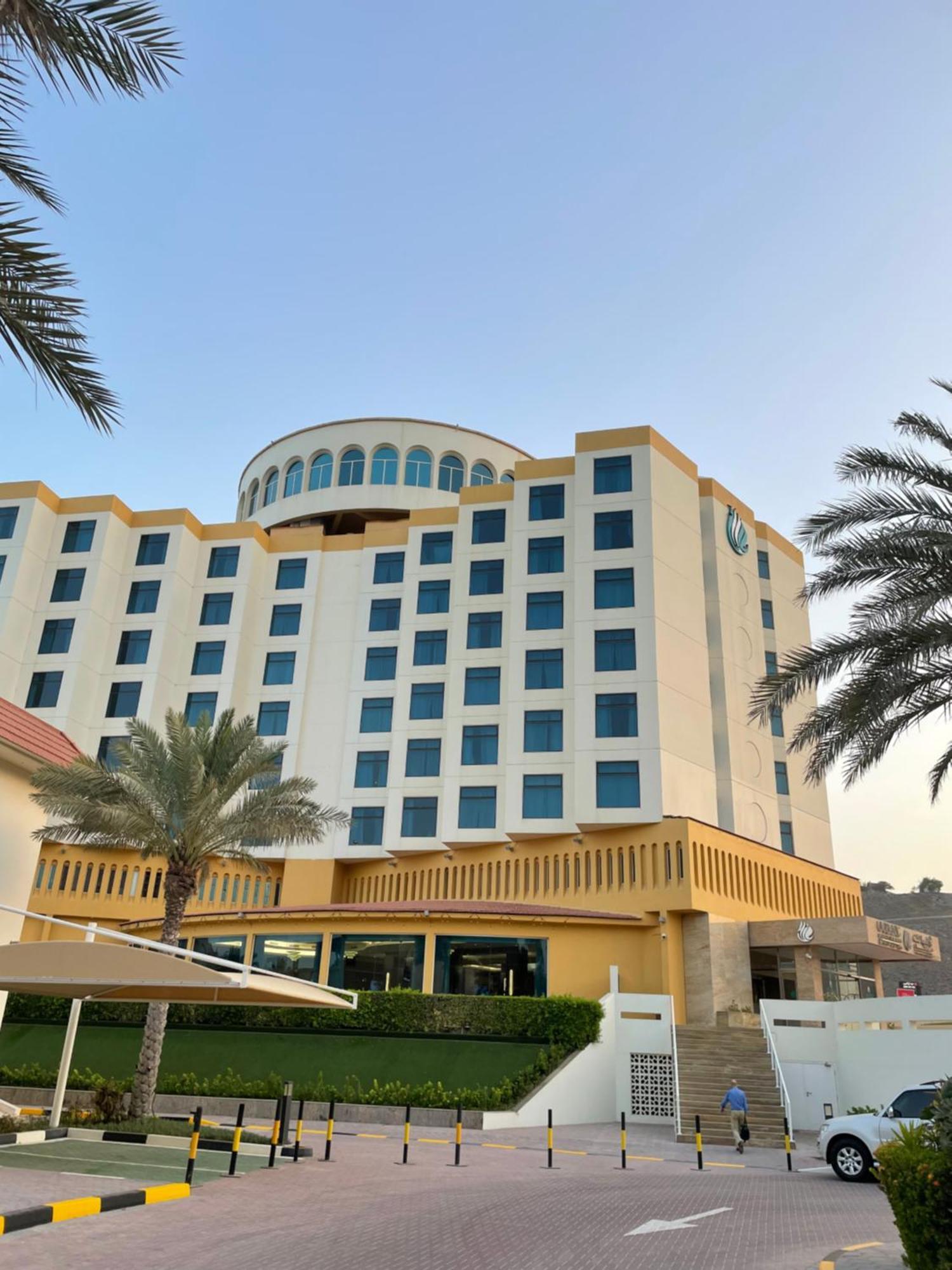 Oceanic Khorfakkan Resort & Spa Khor Fakkan Exterior photo