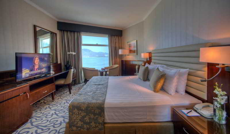 Oceanic Khorfakkan Resort & Spa Khor Fakkan Exterior photo